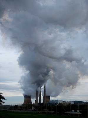 Power plant on the Ohio River