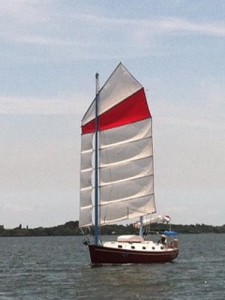 Flutterby with mainsail set